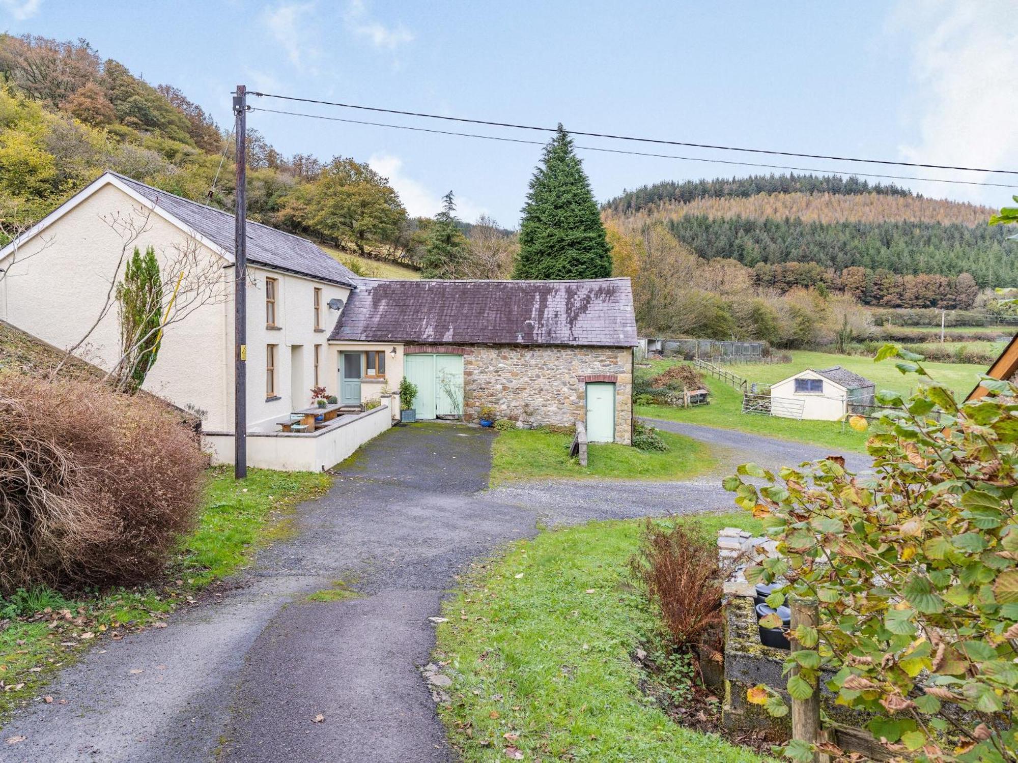 Llanllawdog Pwll Farmhouse מראה חיצוני תמונה